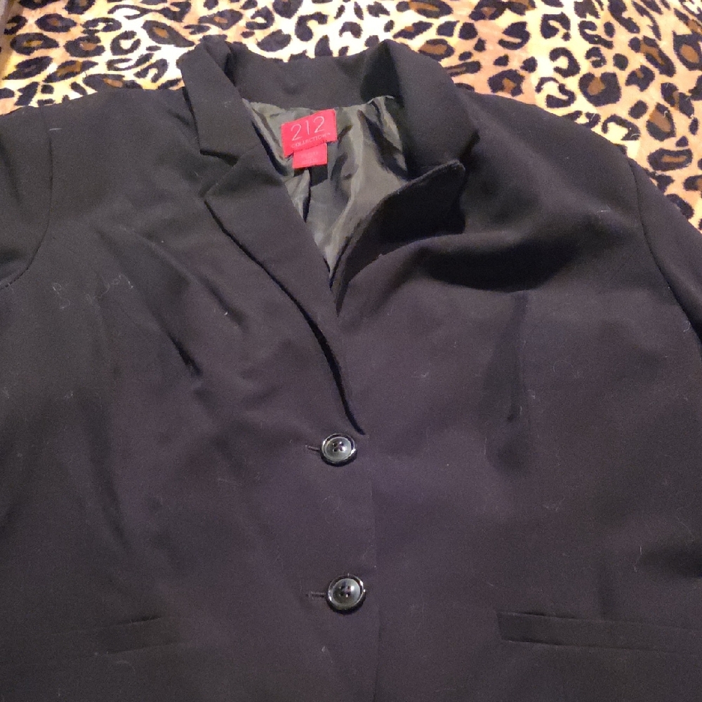 212 Collection Black Blazer